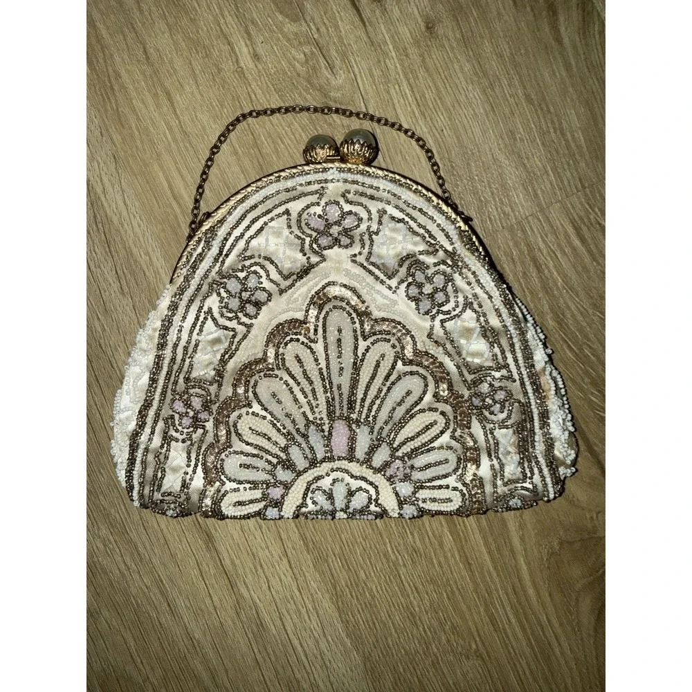 Vintage French Beaded Purse Satin Lining Pearl Details Art‎ Deco Antique